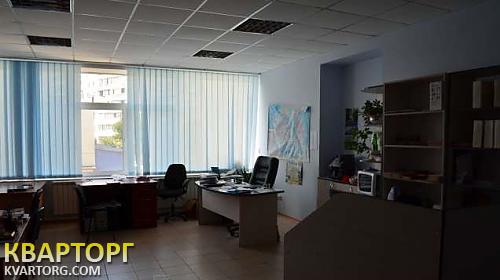 Rent out office. Киев, Приречная — photo 1