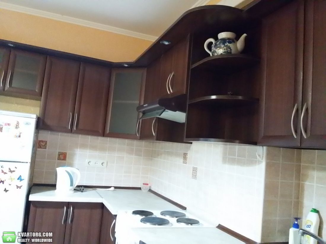 Rent out 1-room apartment. Киев, Кубанской Украины — photo 3