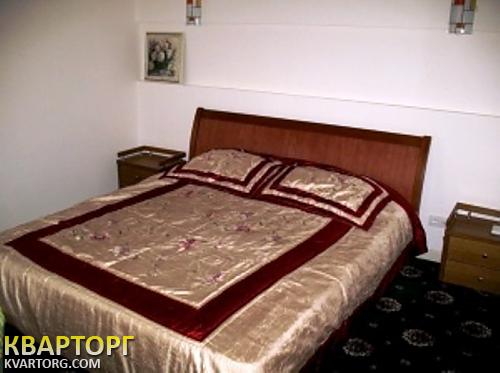 Rent out 3-room apartment. Киев,  Кловский спуск — photo 4