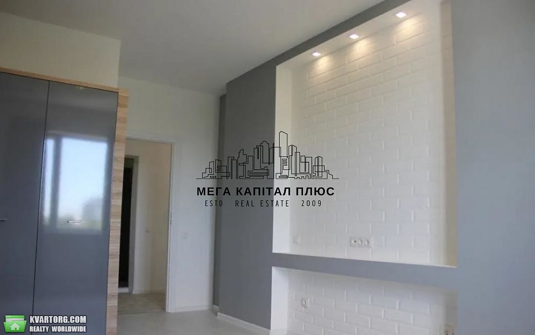 Rent out 2-room apartment. Киев,  Донца — photo 7