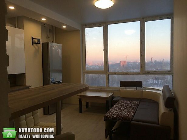 Rent out 1-room apartment. Киев, Практичная — photo 6