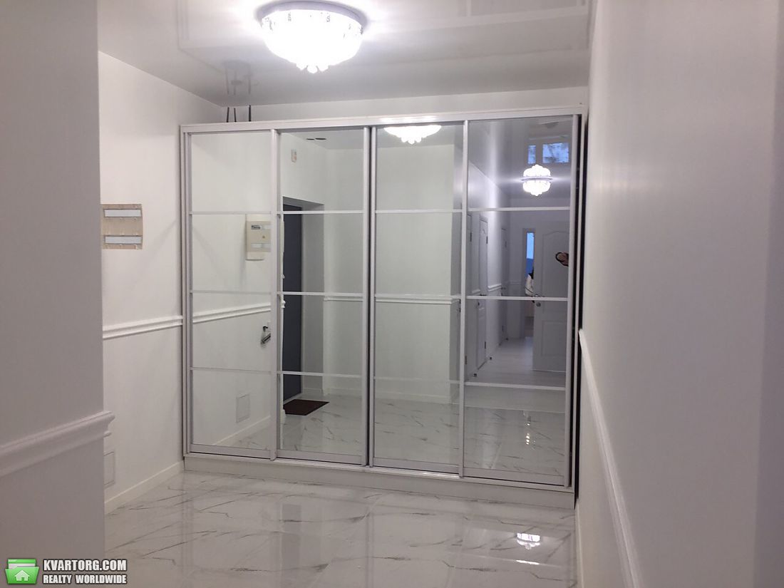 Rent out 2-room apartment. Киев,  Кондратюка — photo 4