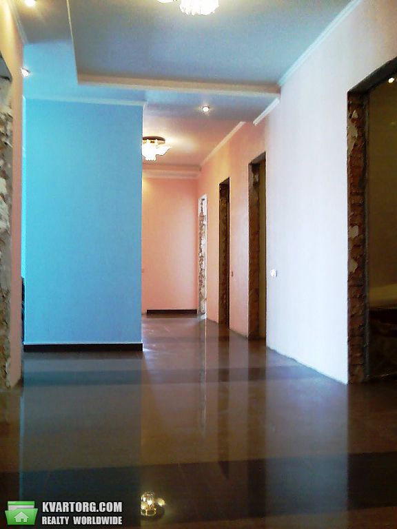 Sell 4-room apartment. Киев,  Никольско-Слободская — photo 4