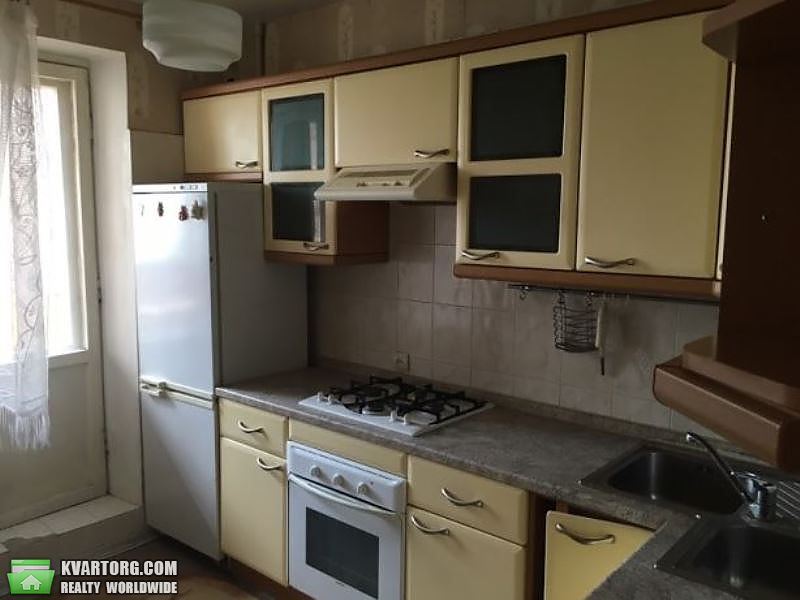 Sell 2-room apartment. Киев,  Маяковского — photo 2