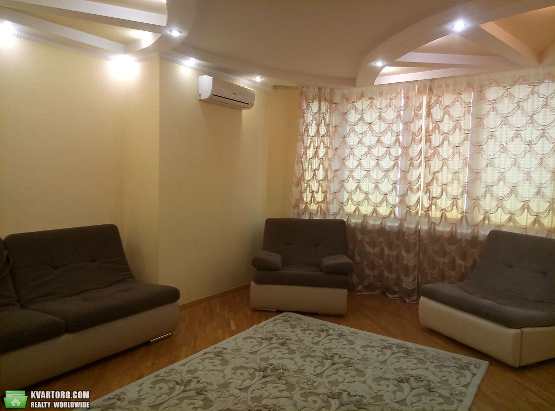 Rent out 2-room apartment. Киев,  Княжий Затон — photo 4
