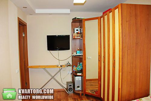 Sell 2-room apartment. Днепропетровск, 8-марта — photo 2