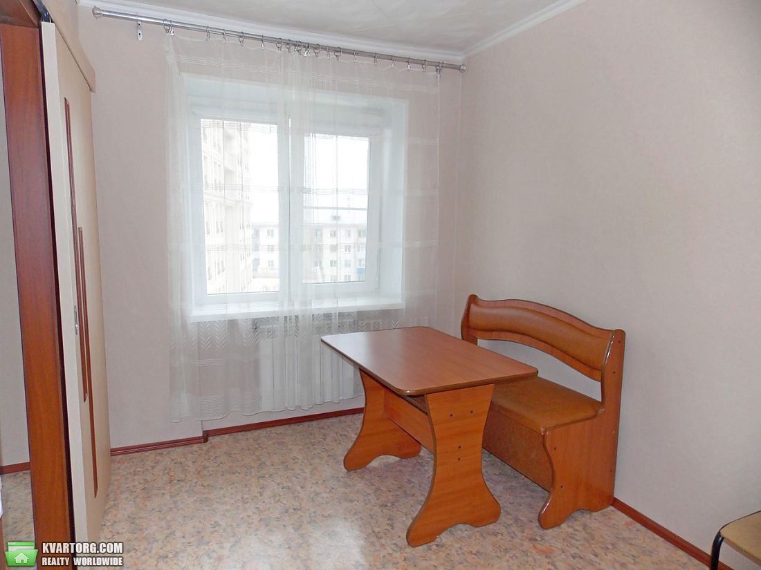 Rent out 2-room apartment. Днепропетровск, Вокзальная — photo 3
