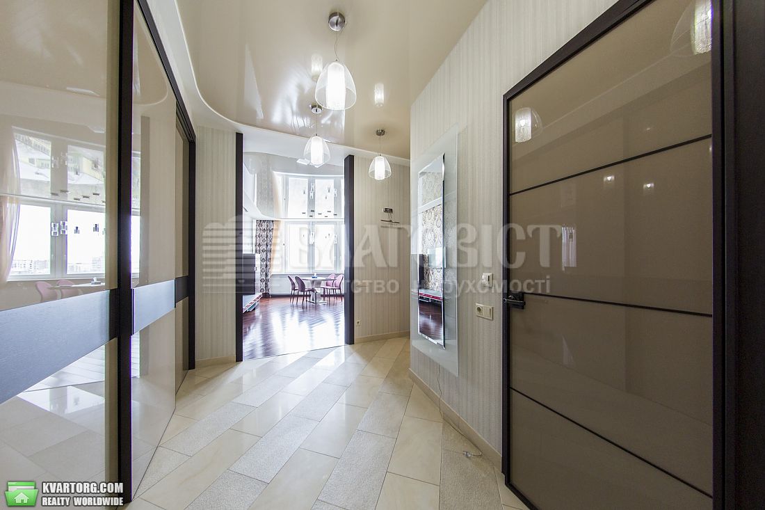 Rent out 3-room apartment. Киев,  Подвысоцкого — photo 3
