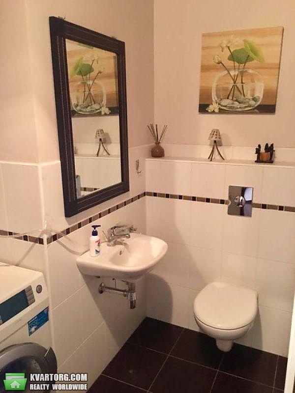 Rent out 2-room apartment. Киев,  Лебедева-Кумача — photo 10