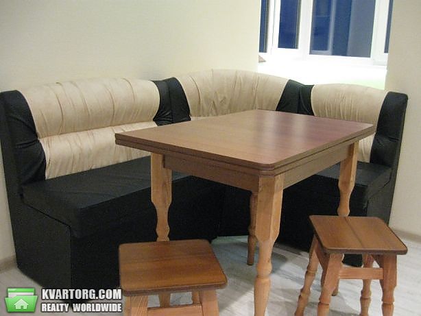 Rent out 1-room apartment. Киев,  Олевская — photo 4