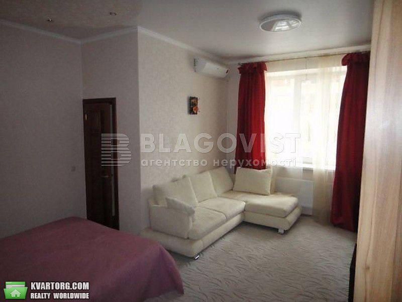 Sell 3-room apartment. Киев,  Щорса — photo 1