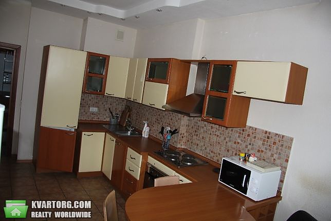 Rent out 3-room apartment. Киев,  Срибнокильская — photo 9