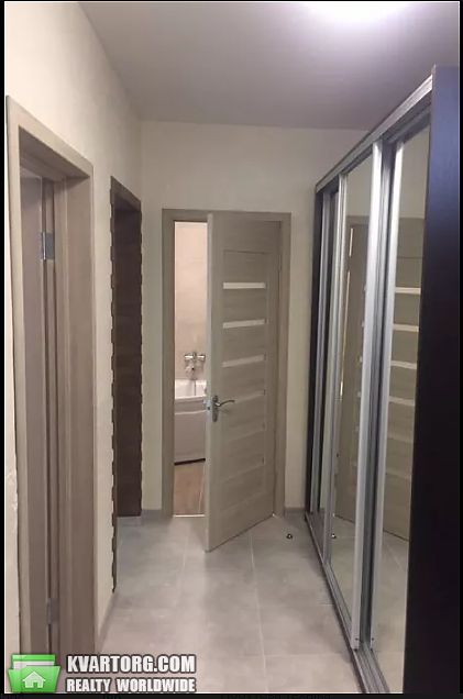 Rent out 1-room apartment. Киев, Богдановская — photo 1