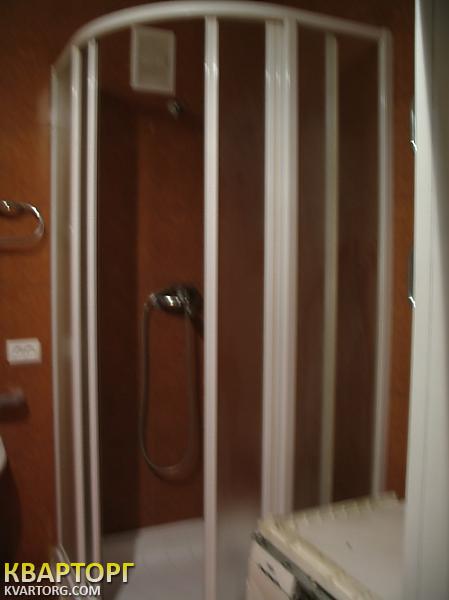 Rent out 1-room apartment. Киев,  Героев Сталинграда пр — photo 4