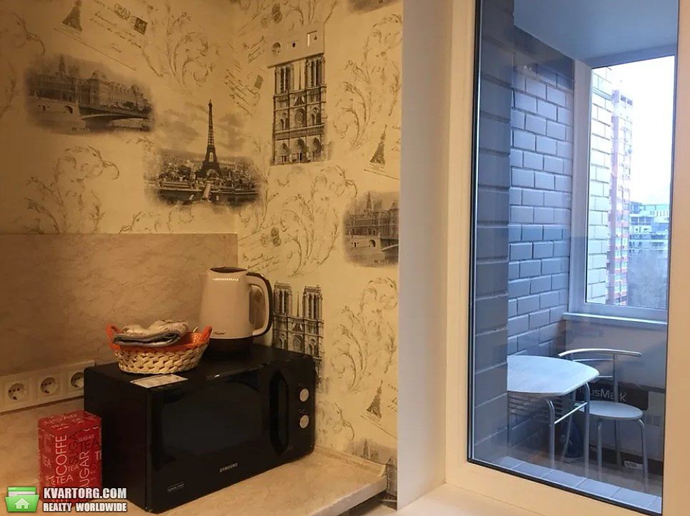 Rent out 1-room apartment. Киев,  Старонаводницкая — photo 4