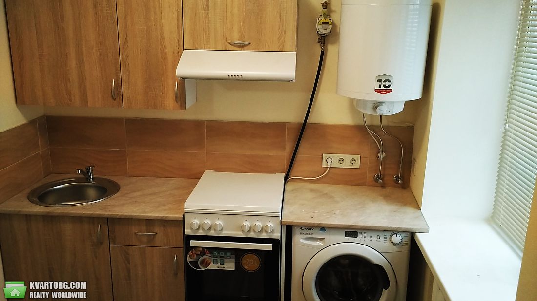 Rent out 1-room apartment. Киев,  Голосеевский пр — photo 6