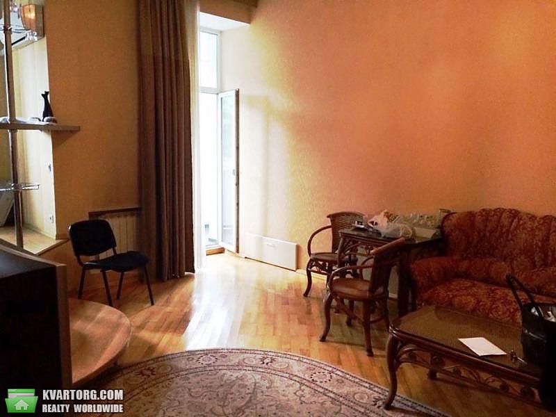 Rent out 2-room apartment. Киев,  Большая Васильковская — photo 1