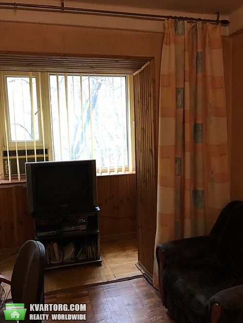 Sell 3-room apartment. Киев,  Борщаговская — photo 2