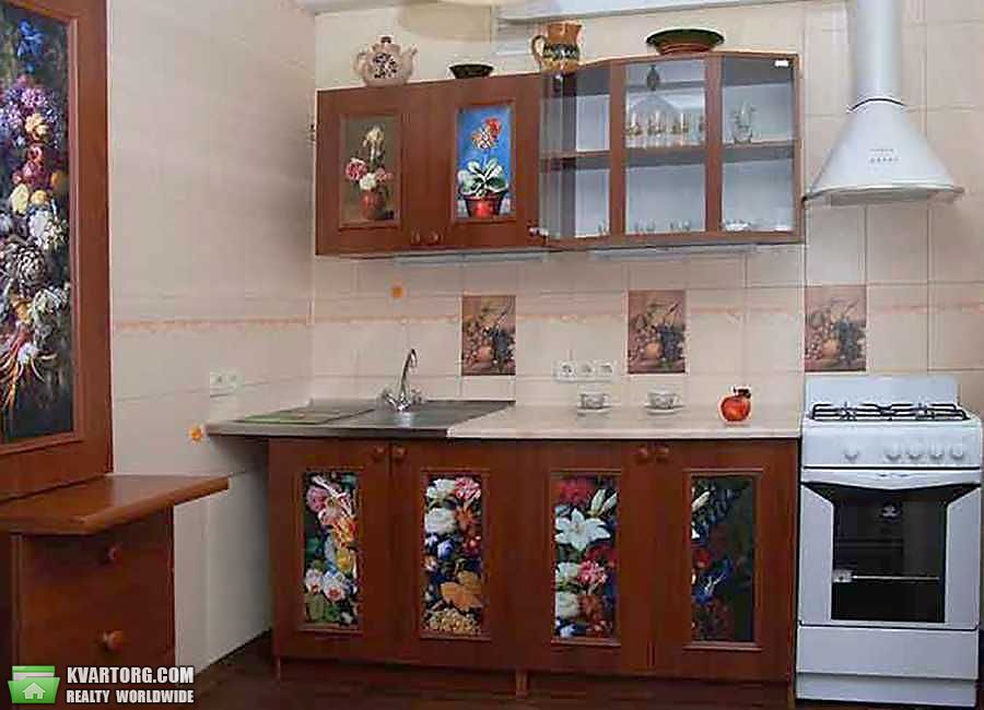 Rent out 2-room apartment. Киев,  Гончарова — photo 4