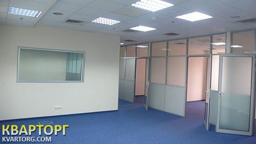 Rent out office. Киев, Жилянская — photo 1