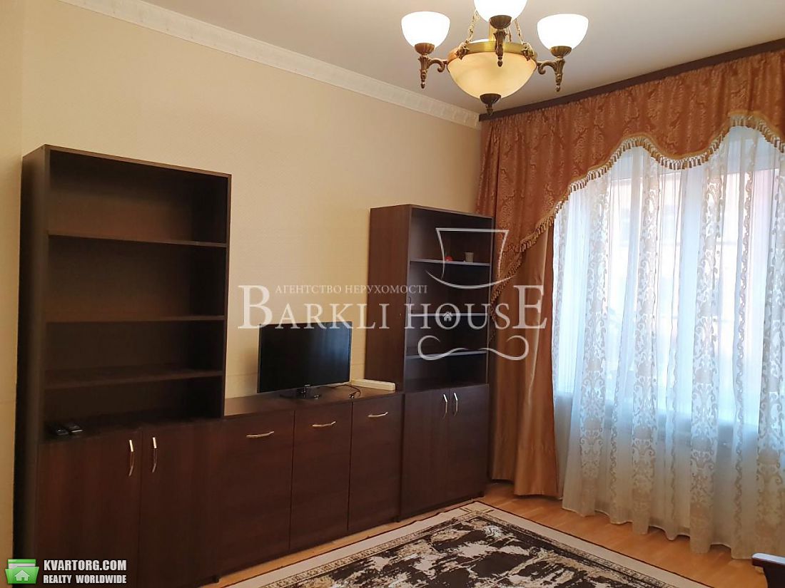 Rent out 3-room apartment. Киев,  Дмитриевская — photo 2
