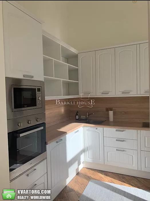 Rent out 4-room apartment. Киев,  Кравченко — photo 4