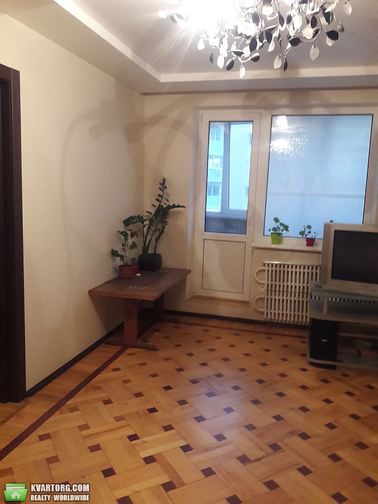 Sell 3-room apartment. Харьков, Людвига Свободы — photo 1
