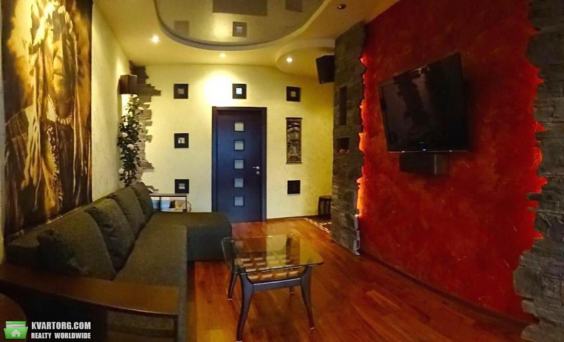 Rent out 2-room apartment. Киев,  Черновола — photo 6