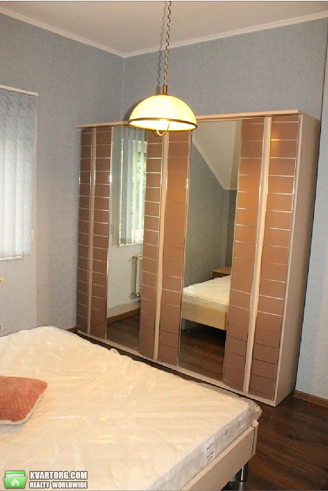 Rent out house. Киев,  Садовая — photo 10