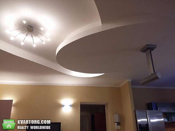 Rent out 2-room apartment. Киев,  Дубинина — photo 4