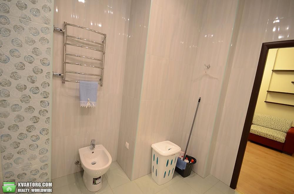 Rent out 2-room apartment. Киев,  Кудряшова — photo 8