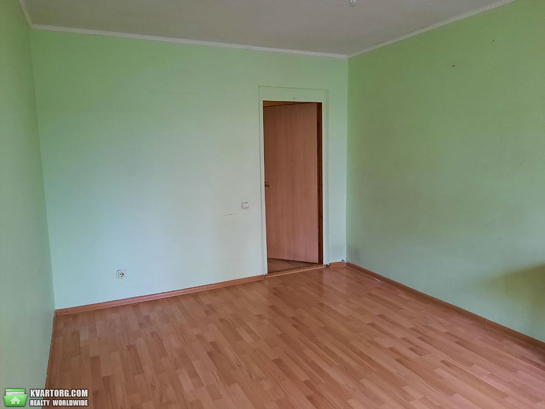Rent out 2-room apartment. Киев,  Вишняковская — photo 4