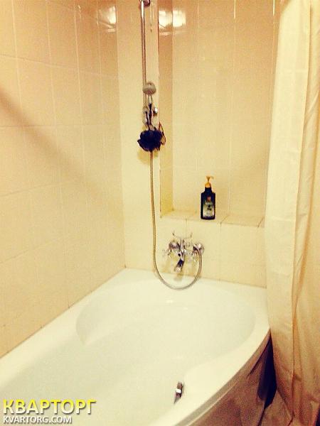 Rent out 3-room apartment. Киев,  Краснозвездный пр — photo 9