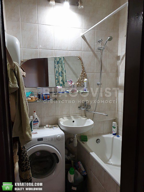 Sell 2-room apartment. Киев,  Тверская — photo 4