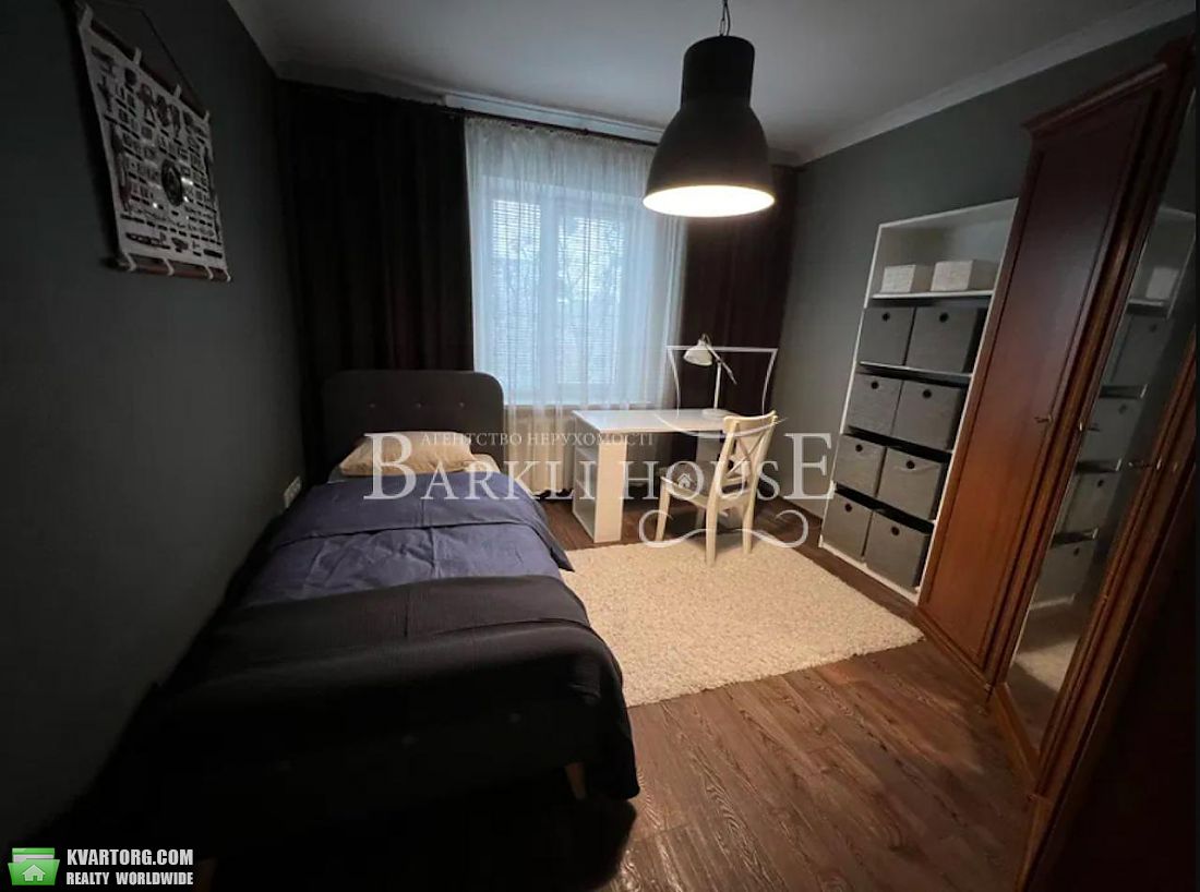 Rent out 4-room apartment. Киев,  Пулюя — photo 3