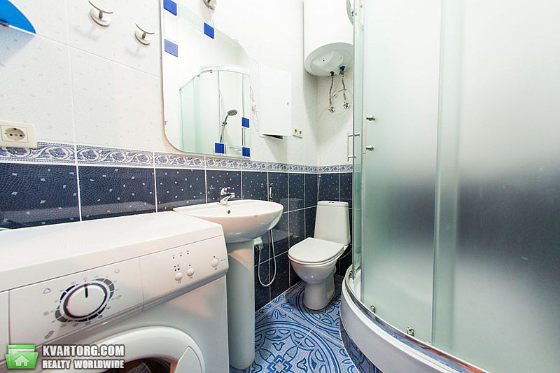 Sell 2-room apartment. Киев,  Щорса — photo 8