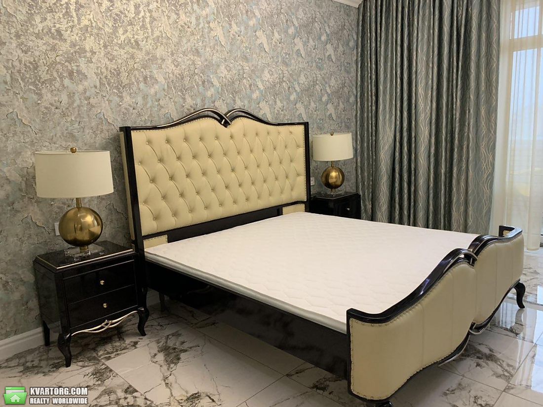 Rent out 2-room apartment. Киев, Коновальца Евгения — photo 9