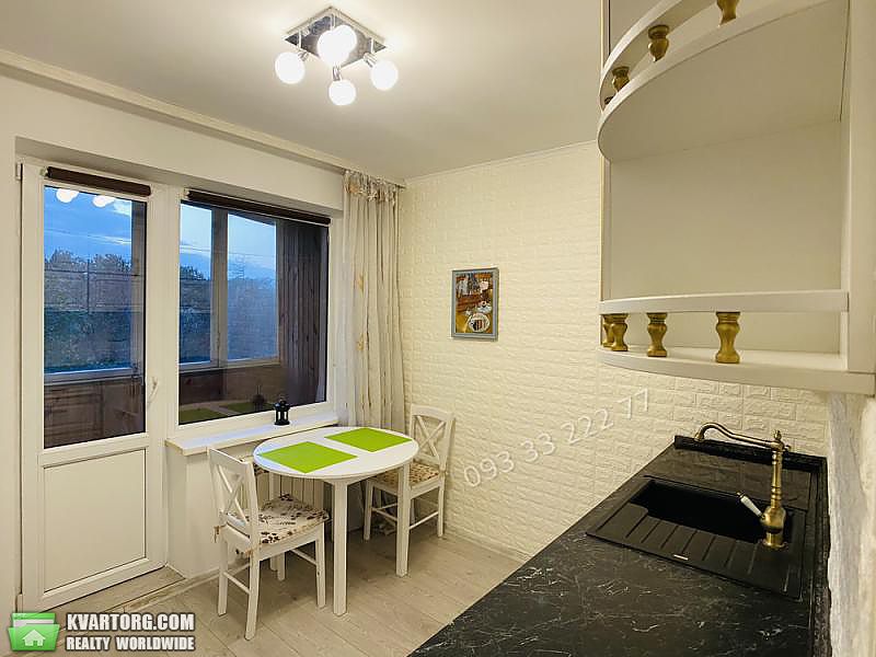 Sell 1-room apartment. Киев, Демеевская — photo 1