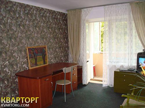 Rent out 2-room apartment. Киев,  Госпитальная — photo 4