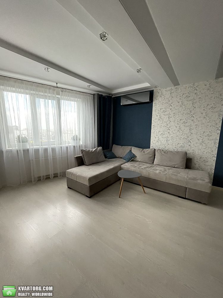 Sell 3-room apartment. Киев, Малиновского 8 — photo 4