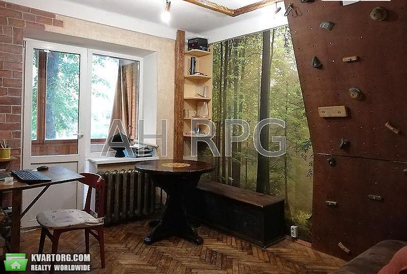 Sell 3-room apartment. Киев,  Чернобыльская — photo 2