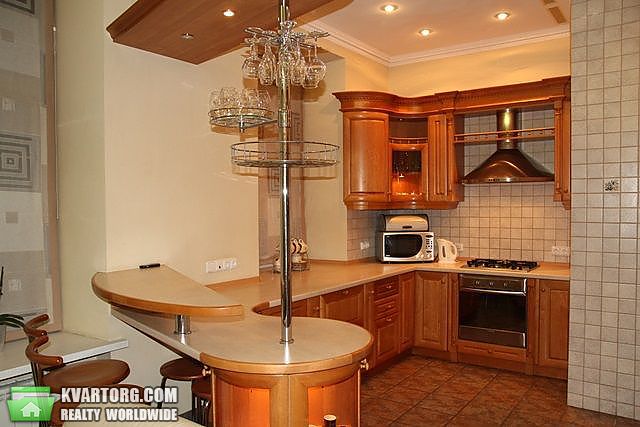 Rent out 2-room apartment. Днепропетровск, макарова — photo 1
