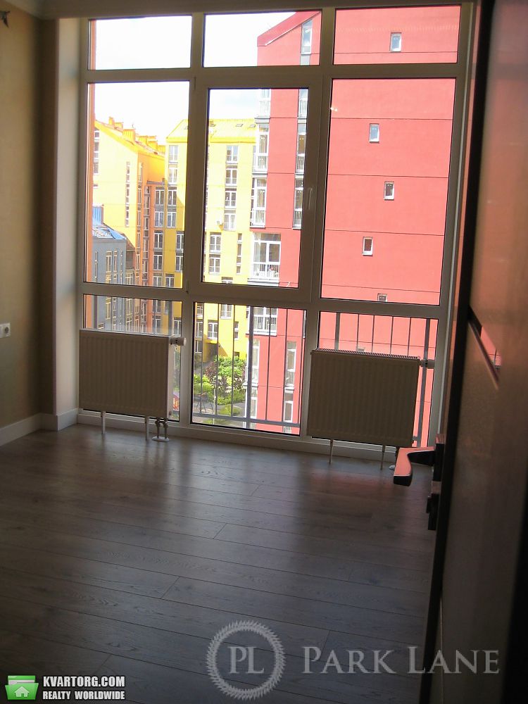 Sell 3-room apartment. Киев, Регенераторна — photo 1