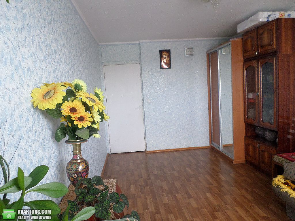 Sell 3-room apartment. Киев,  Орловская — photo 2