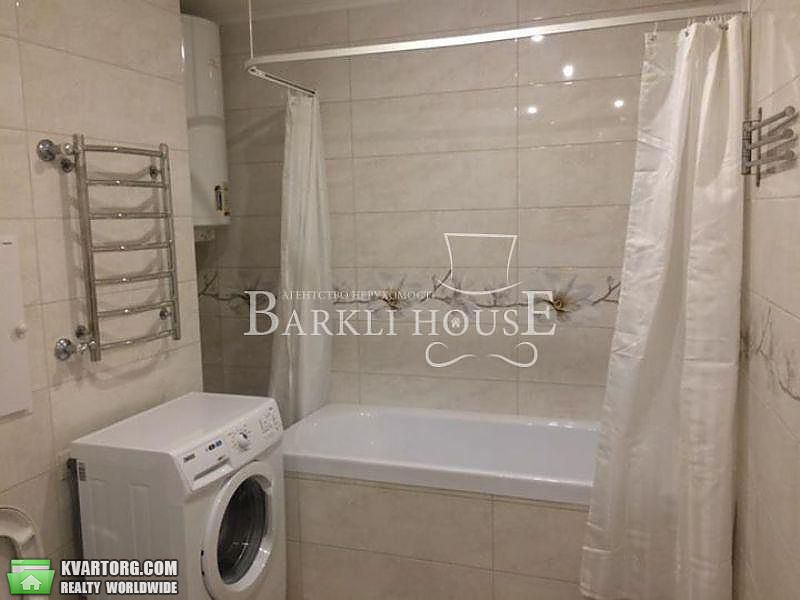 Rent out 3-room apartment. Киев,  Ярославский пер — photo 7
