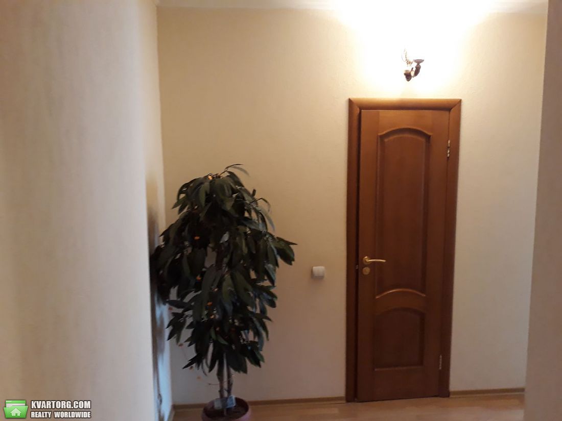 Rent out 1-room apartment. Киев,  Черновола — photo 8