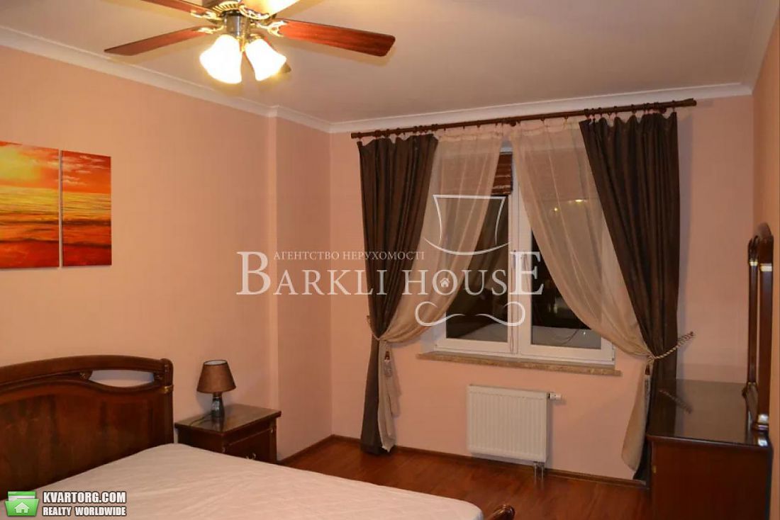 Rent out 3-room apartment. Киев,  Полтавская — photo 6