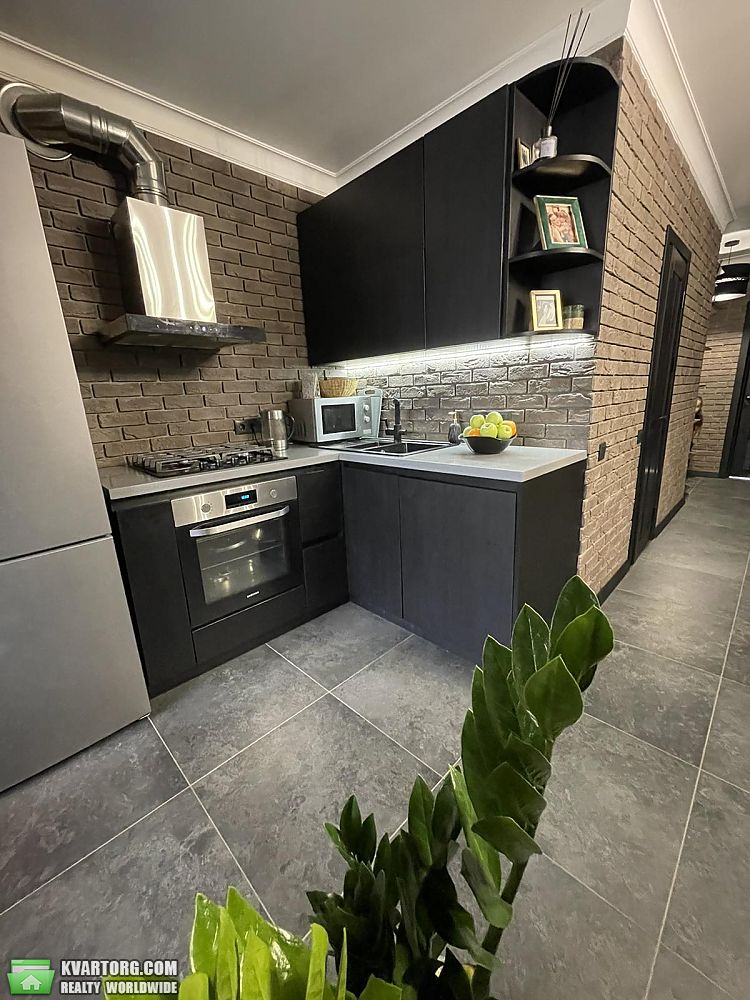 продам 3-комнатную квартиру. Киевская обл.,  Молодёжная - фото 6