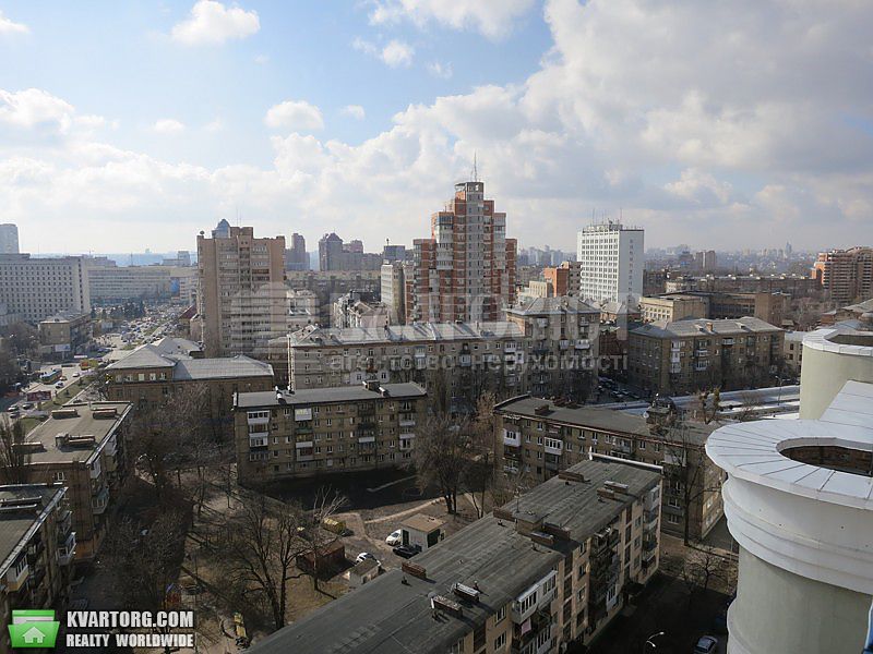 Rent out 2-room apartment. Киев,  Московская — photo 4
