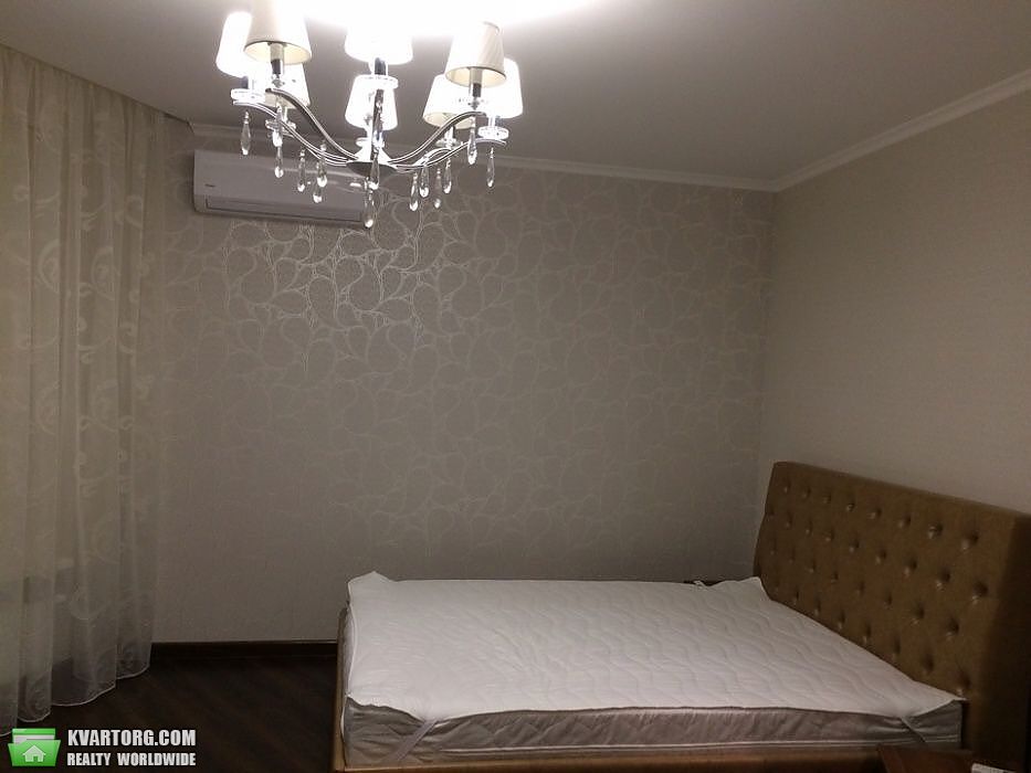 Rent out 1-room apartment. Киев,  Заречная — photo 5